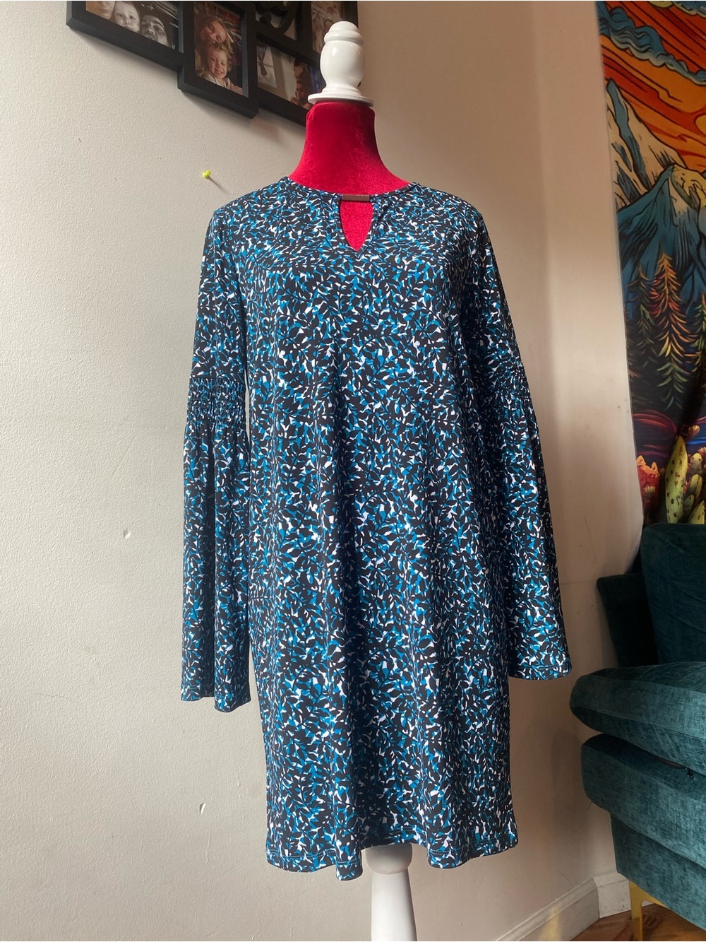 Michael Kors Teal & Black Printed Long-Sleeve Shift Dress